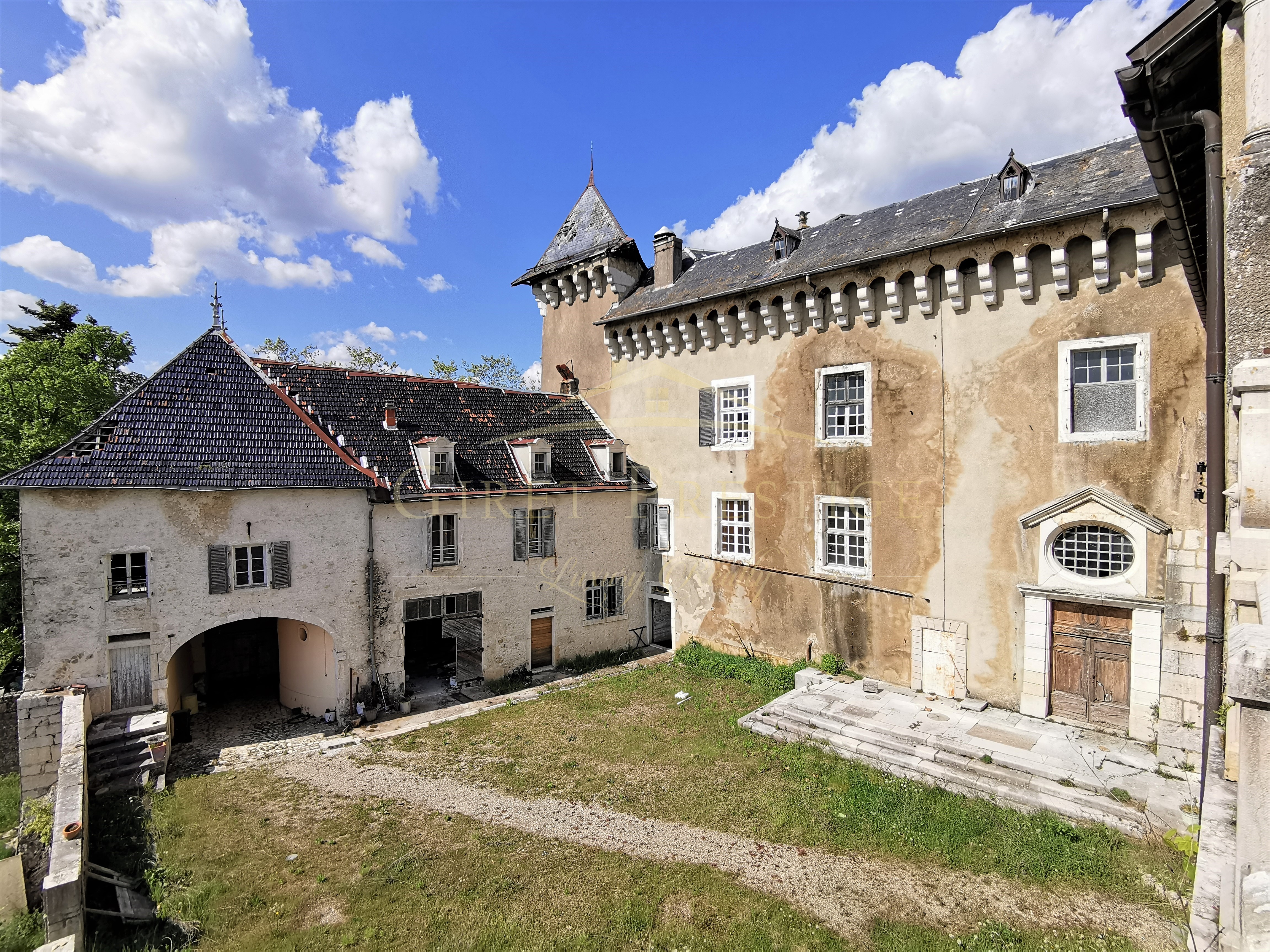 Image_4, Château, Ceyzérieu, ref :C0003297